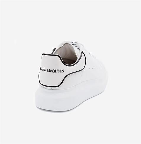 IAN Thick-soled white shoes