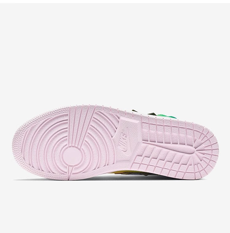 Nike Air Jordan 1 High x Smiley