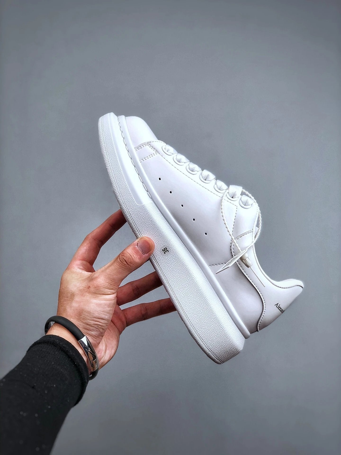 Alexander McQueen Sneaker
