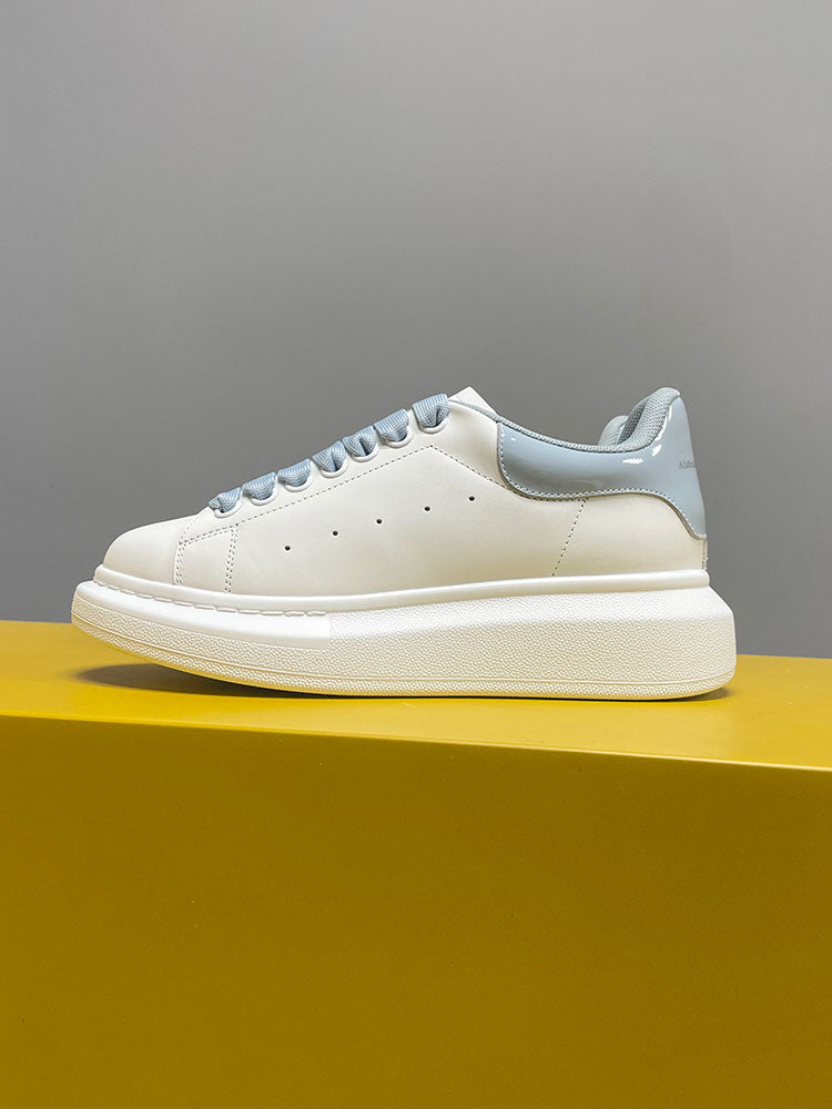 IAN Thick-soled white shoes