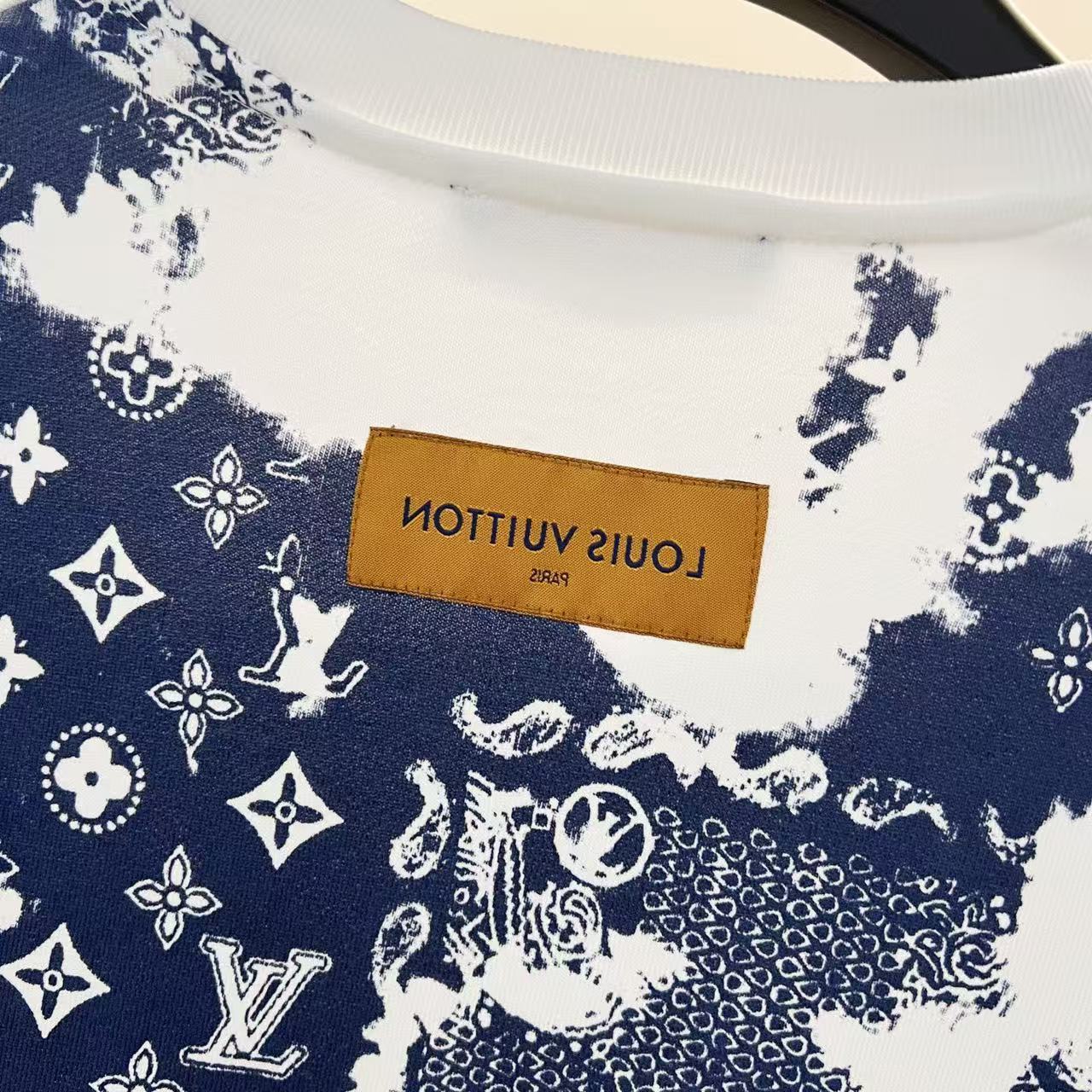 Louis Vuitton Printed sweatshirt