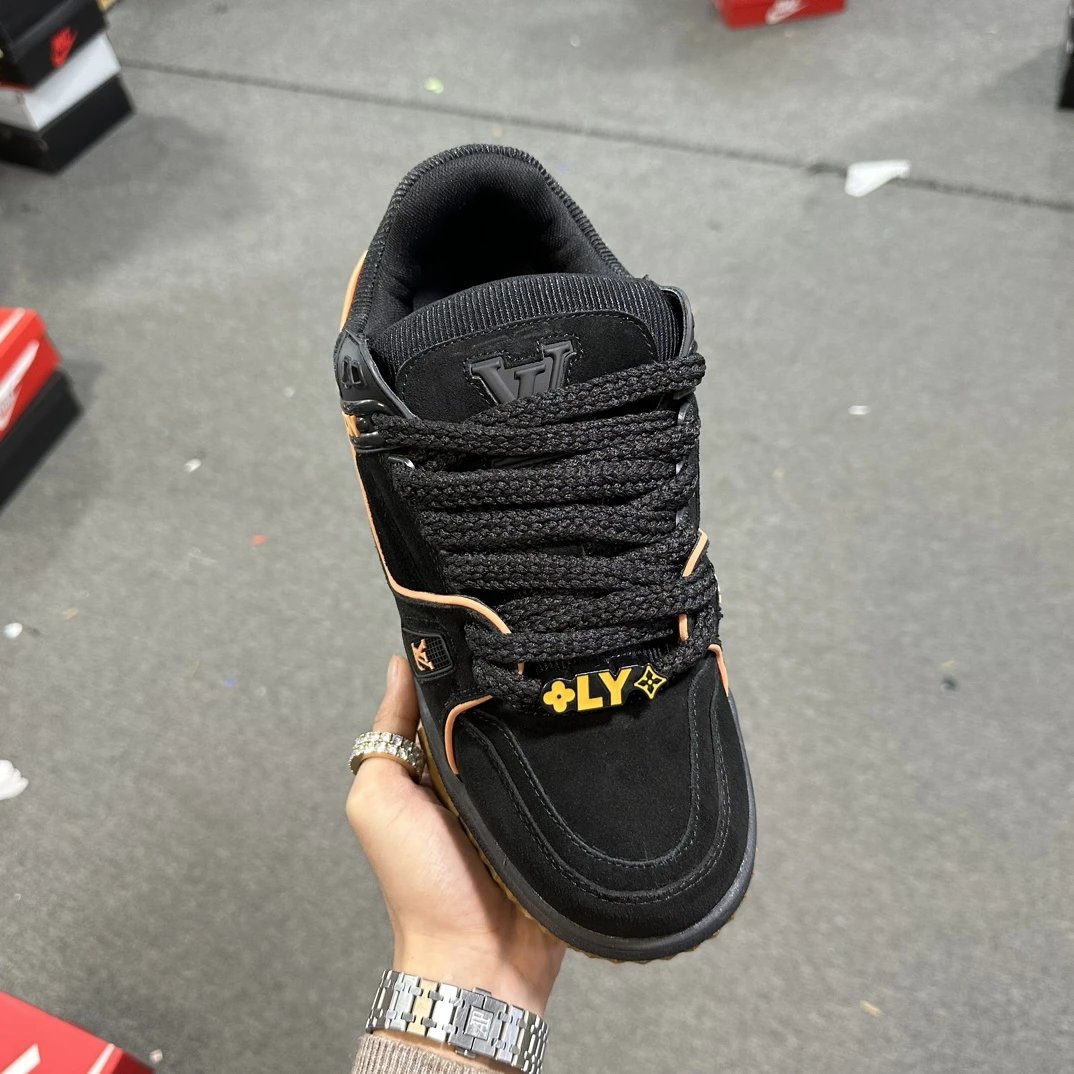 LV Trainer Maxi Sneaker