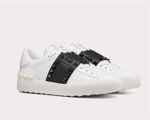 Valetino Rockstud Untitled Sneaker