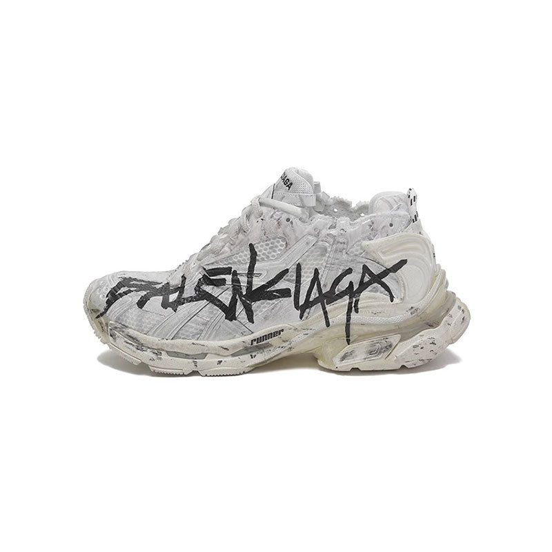 Balenciaga Triple S