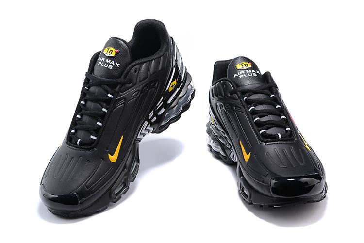 Nike Air Max Plus Shoes