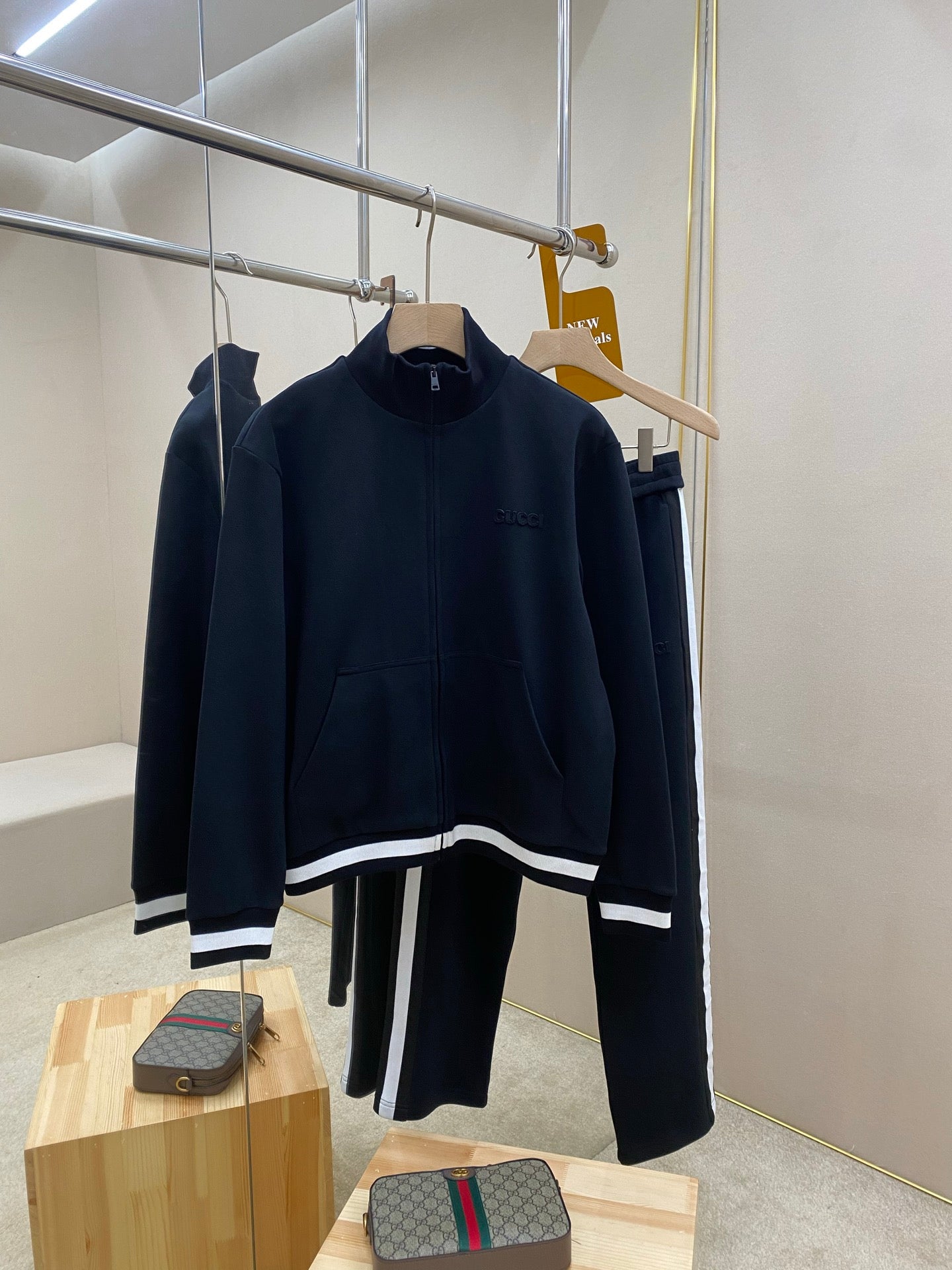 Gucci's new 2025 plain knit set