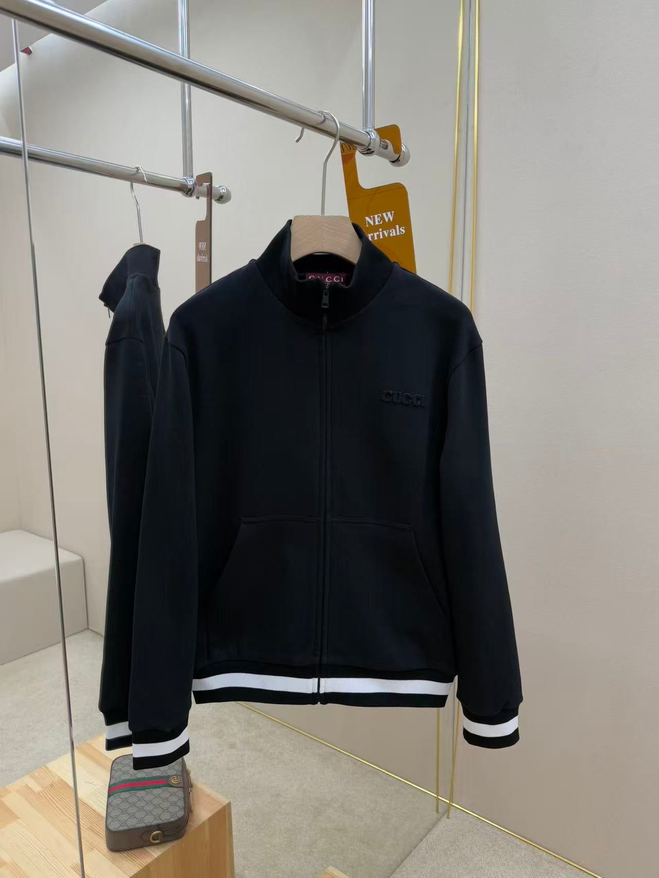 Gucci's new 2025 plain knit set