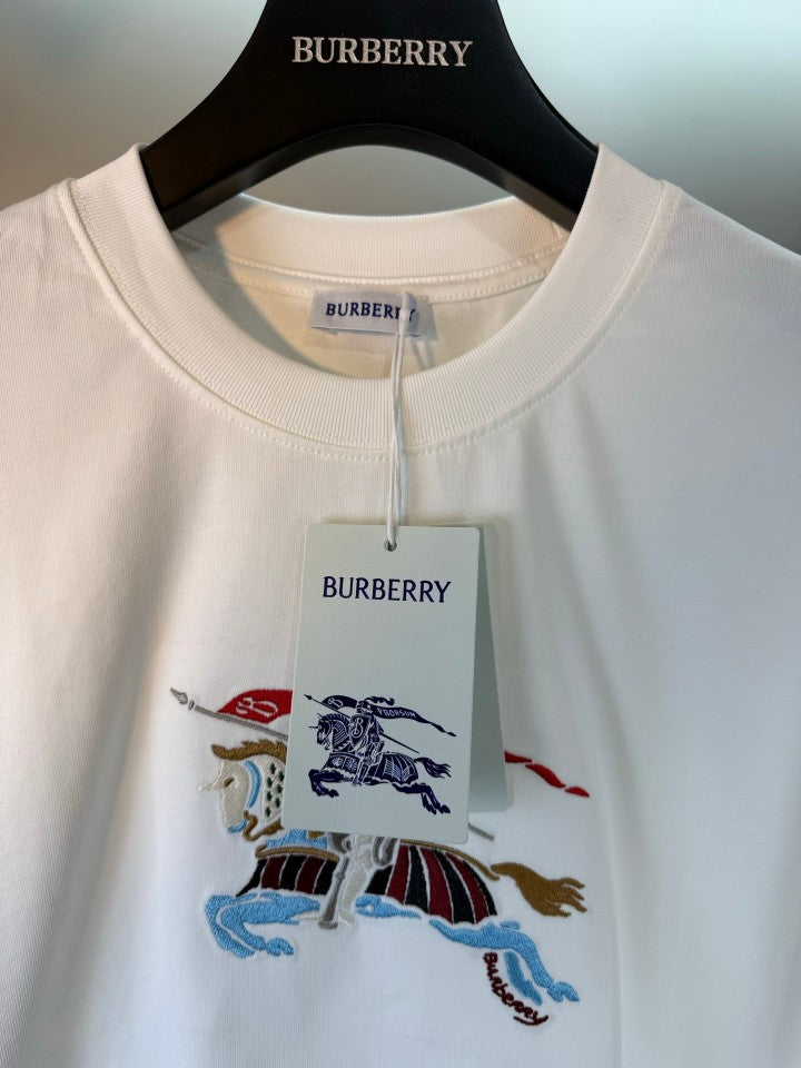 Burberry Warhorse Short-Sleeved T-shirt