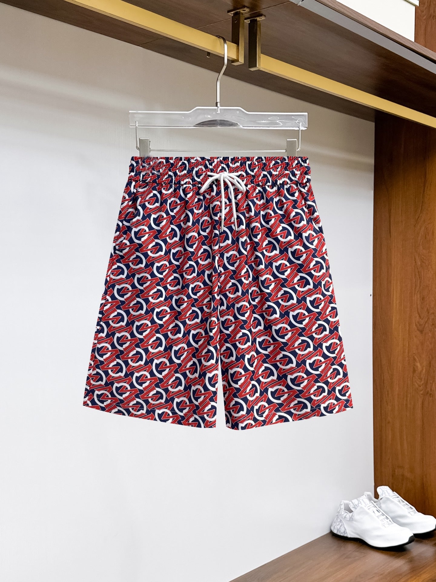 Moncler's new shirt set T-shirt