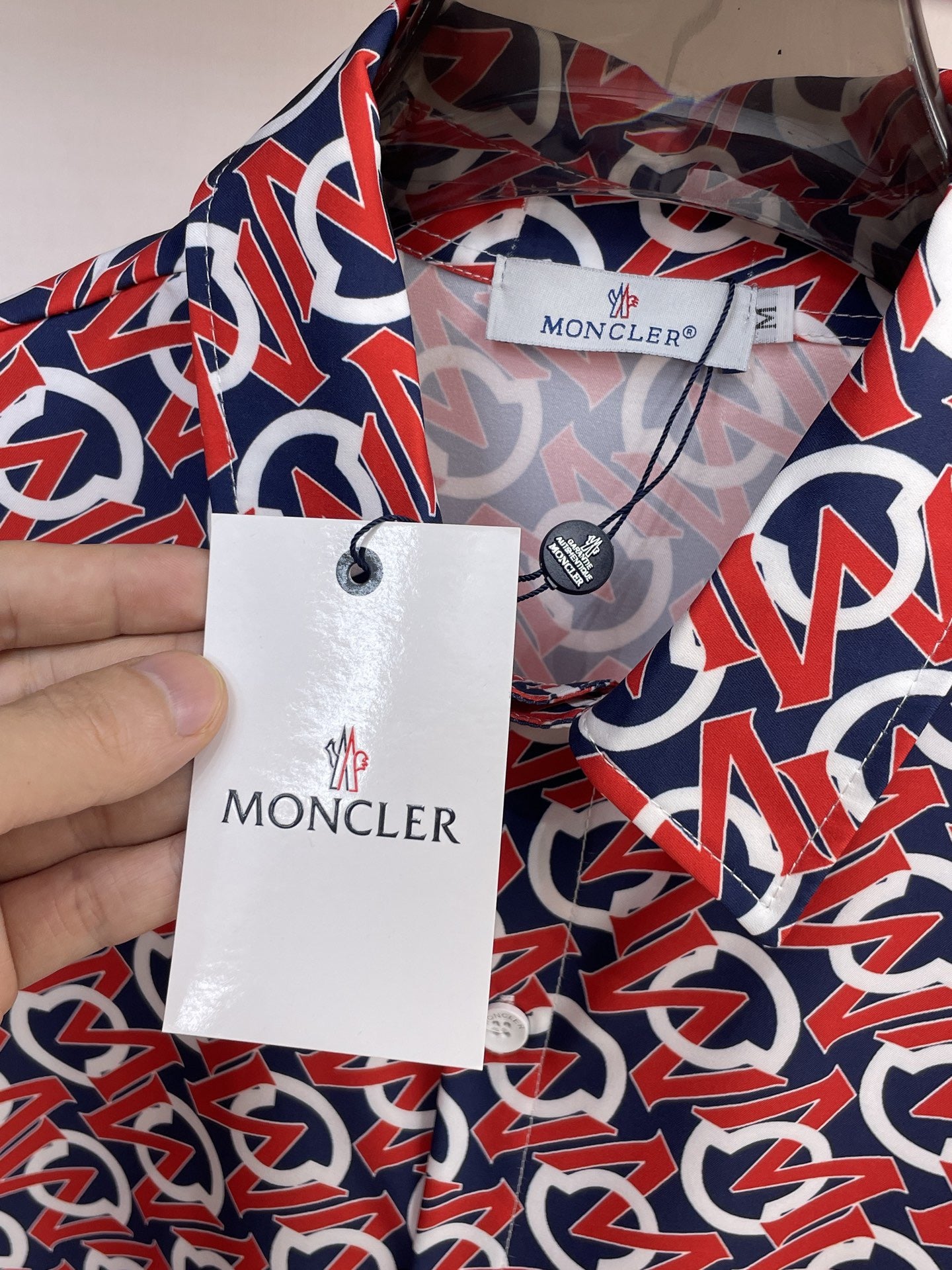 Moncler's new shirt set T-shirt