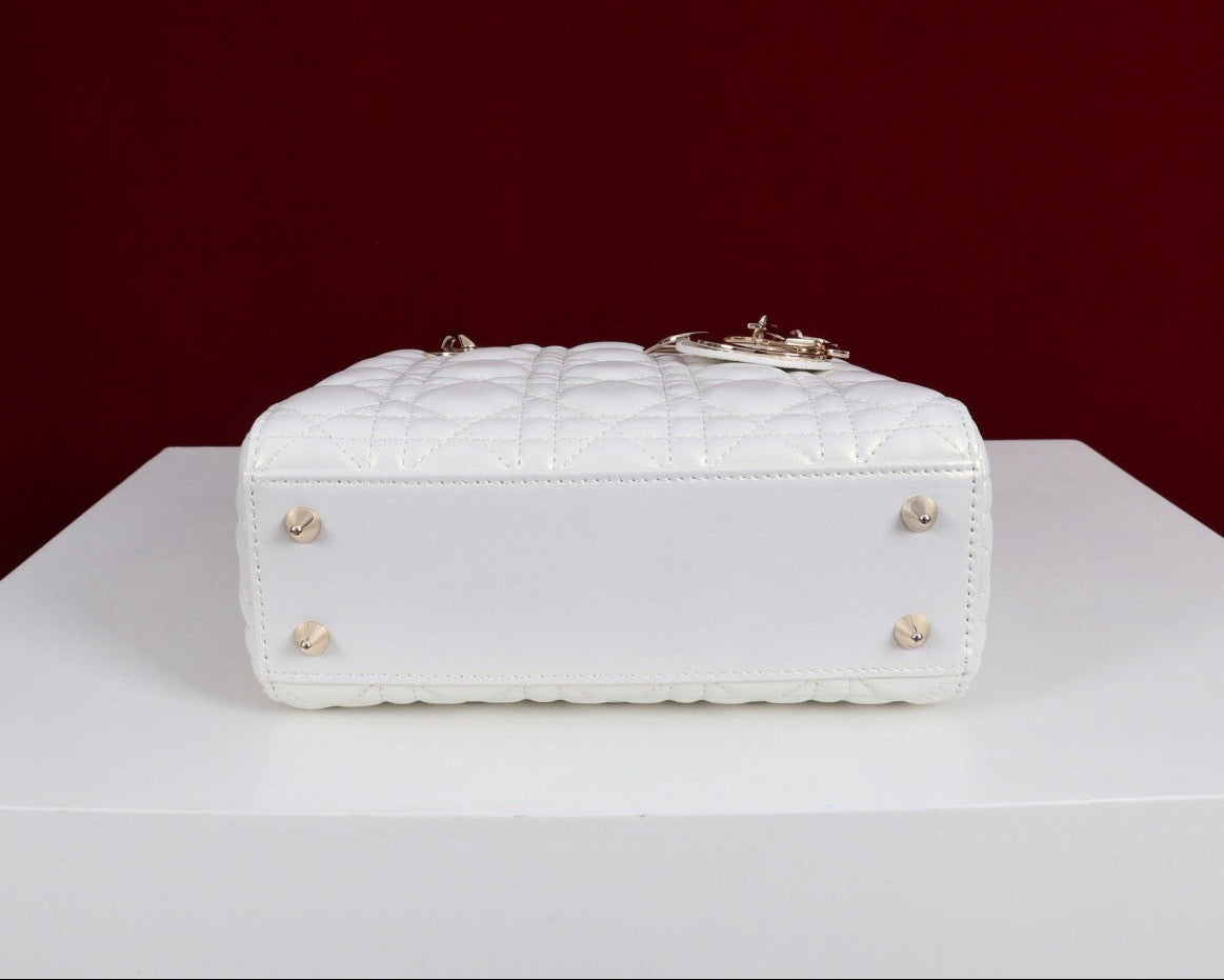 DIOR Princess Handbag - Made of genuine leather, white color Bags