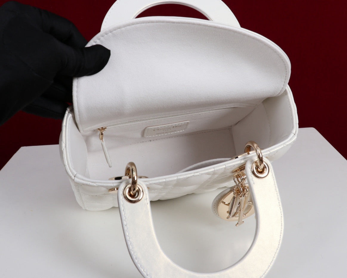 DIOR Princess Handbag - Made of genuine leather, white color Bags