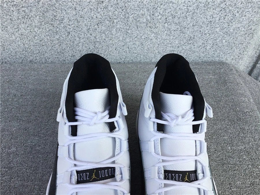 Air Jordan 11 DMP
