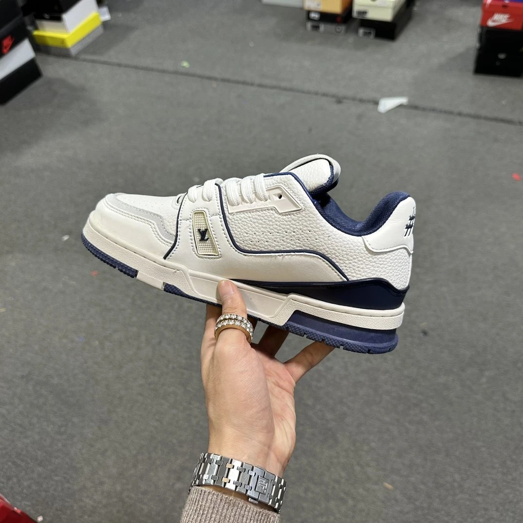 LV Trainer Sneaker