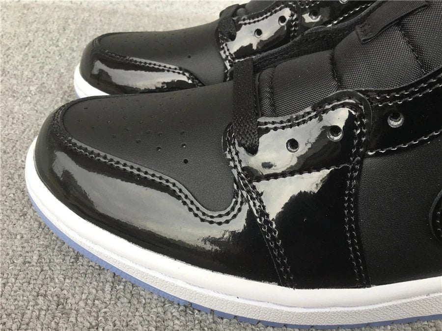 Air Jordan 1 Mid Space Jam A1