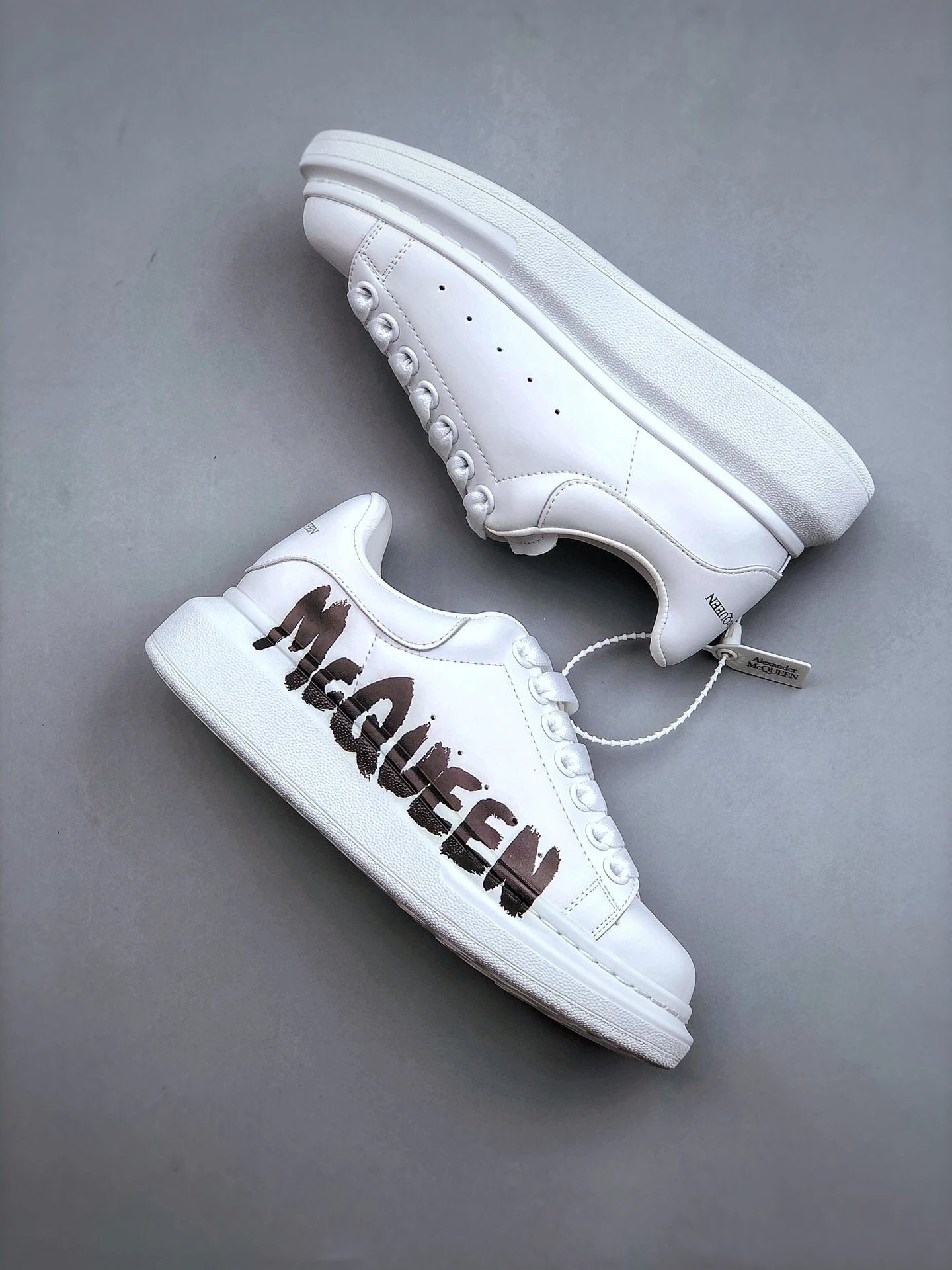 Alexander McQueen Sneaker