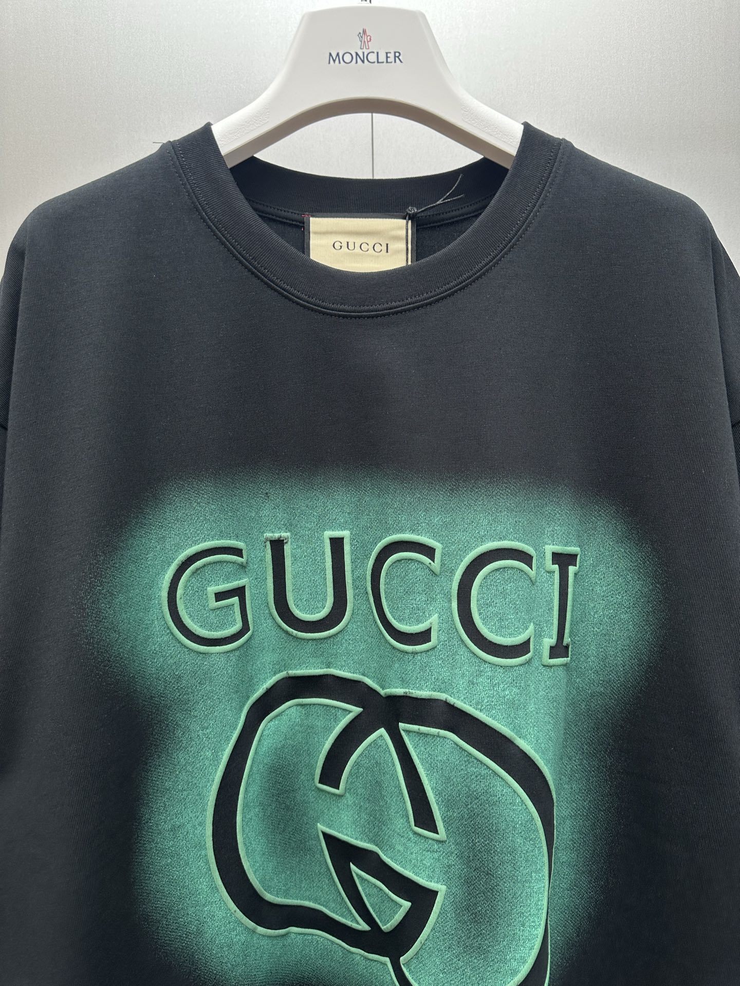 GUCCI Short-Sleeved T-shirt