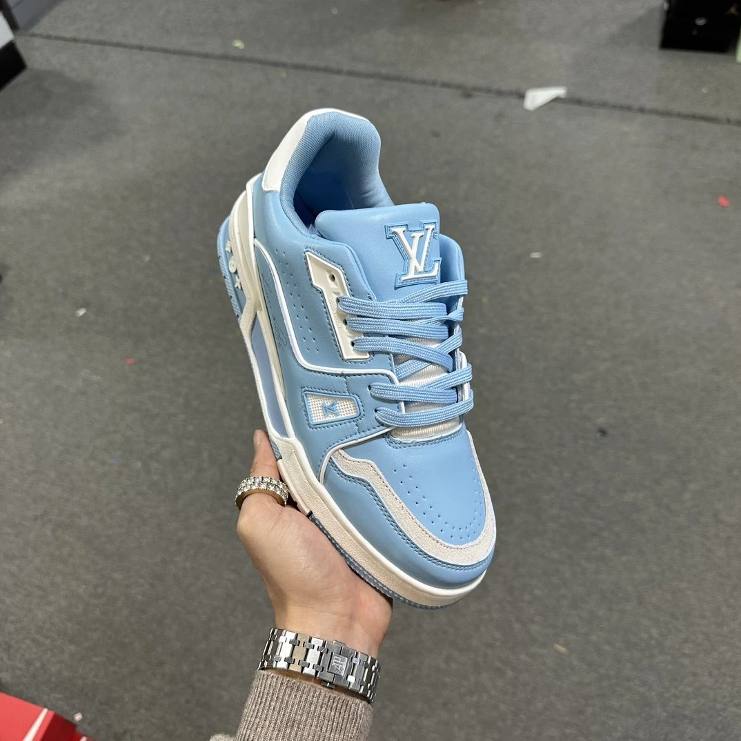 LV Trainer Sneaker
