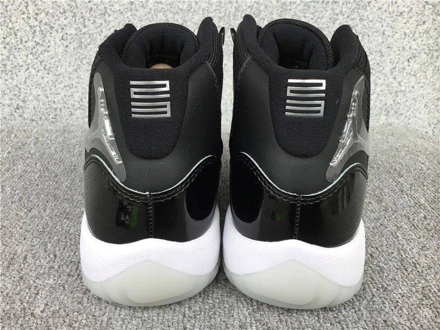 Air Jordan 11