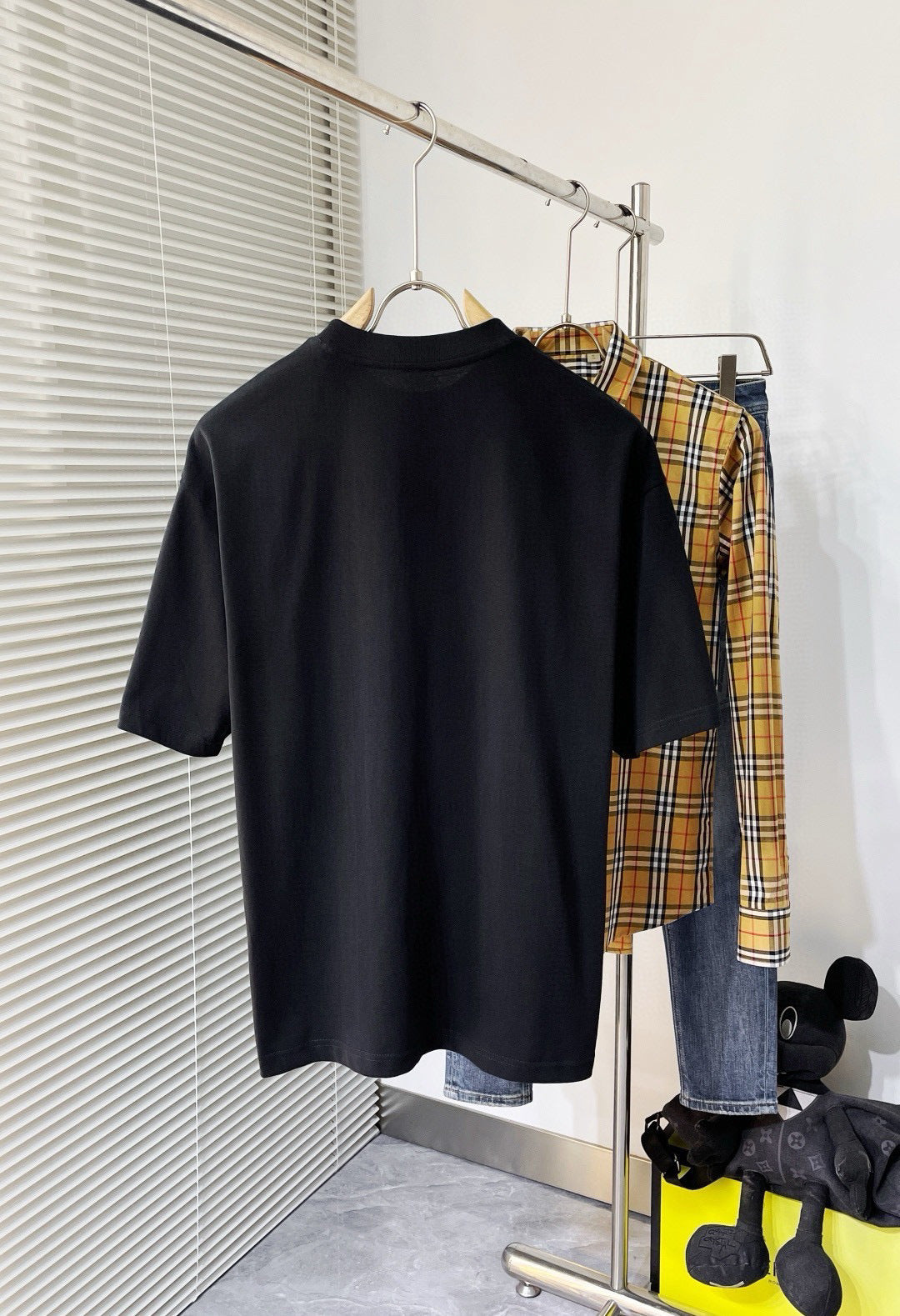 STONE ISLAND Black and White Short-Sleeved T-Shirt
