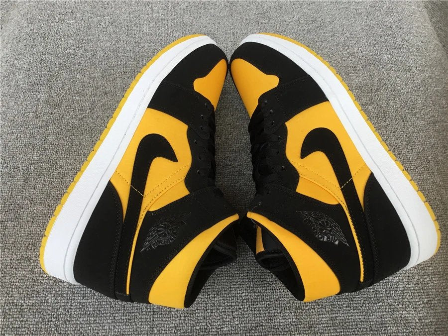 Air Jordan 1 Mid