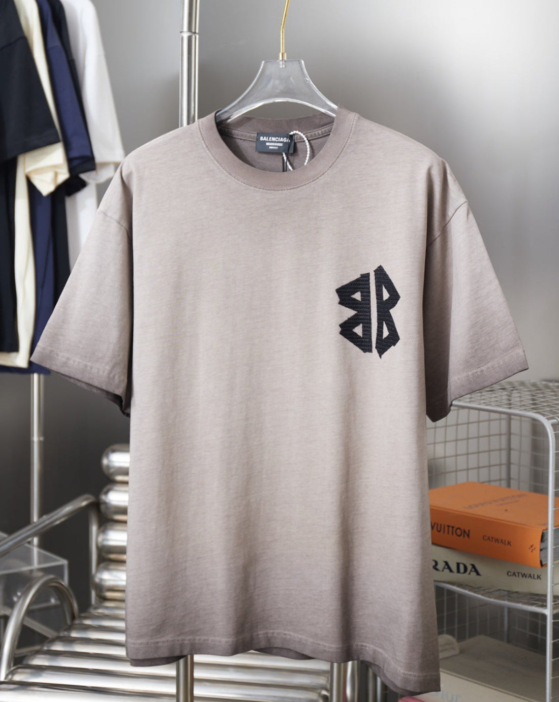 Balenciaga's new short-sleeved t-shirt【four colors】
