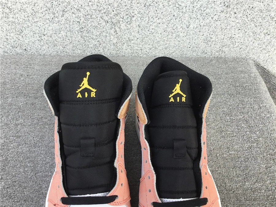 Air Jordan 1 Mid AJ1