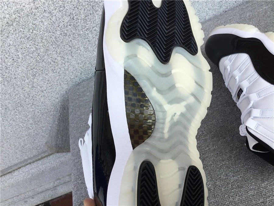 Air Jordan 11 DMP
